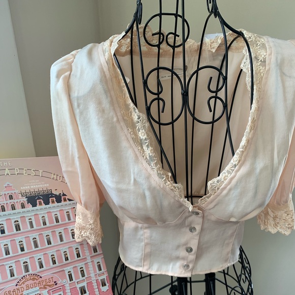 Uo Isabella Lace Trim Satin Blouse 